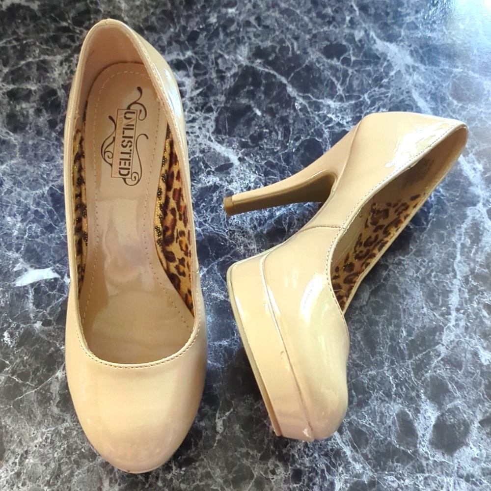 UNLISTED Faux Patent Leather Platform Pumps 7